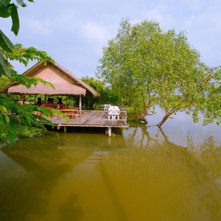 Be Fine Sabuy Hotel And Resort Szuratthani Kültér fotó