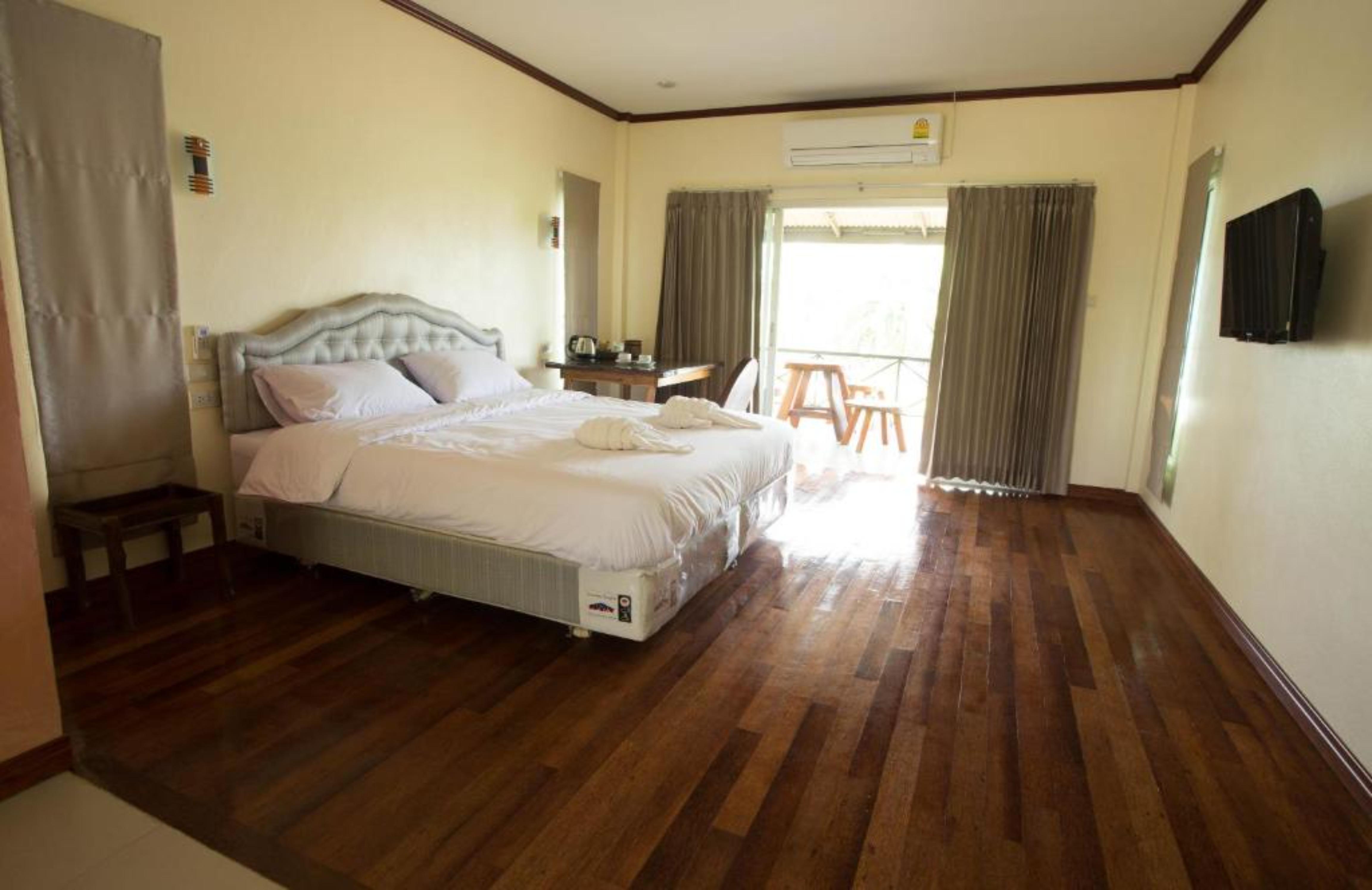 Be Fine Sabuy Hotel And Resort Szuratthani Kültér fotó